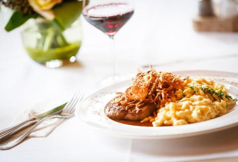 Семейный Номер, Brauereigasthof Josef Fuchs