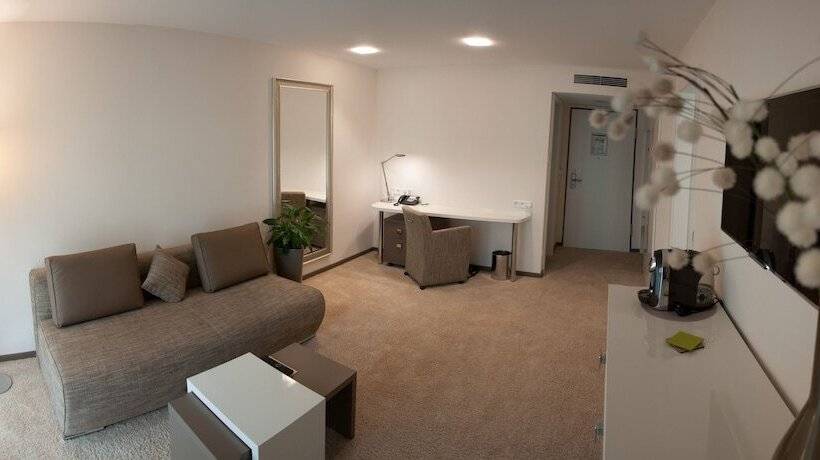 스위트, Taome Feng Shui Stadthotel Breisgau