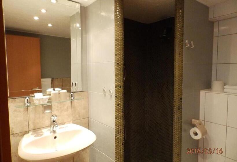 Номер Economy, H41 Inn Hotel Garni Freiburg