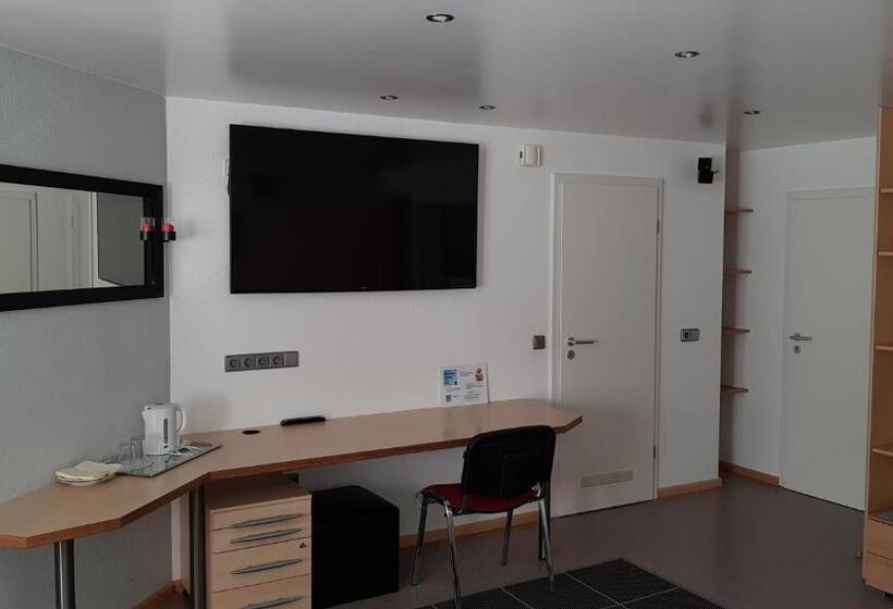 Студия Стандарт, H41 Inn Hotel Garni Freiburg