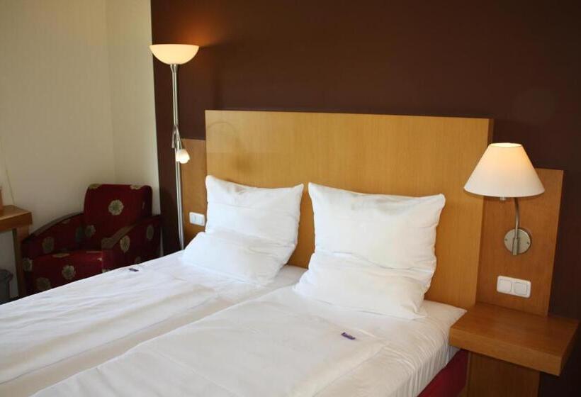 Номер Стандарт, Pension Geno