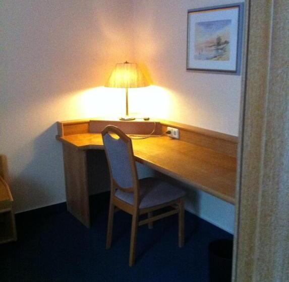 غرفة قياسية فردية, Gerber