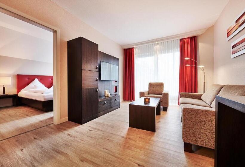 자쿠지 스위트, Kronelamm Im Schwarzwald