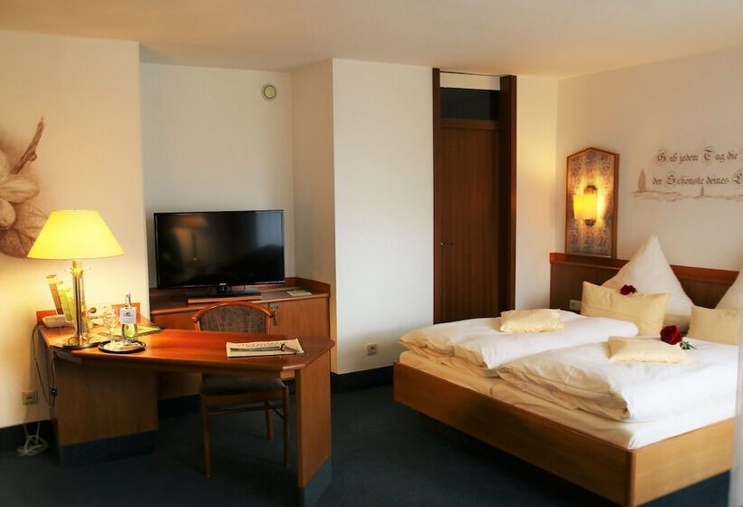 Aile Odası, Graf Eberhard