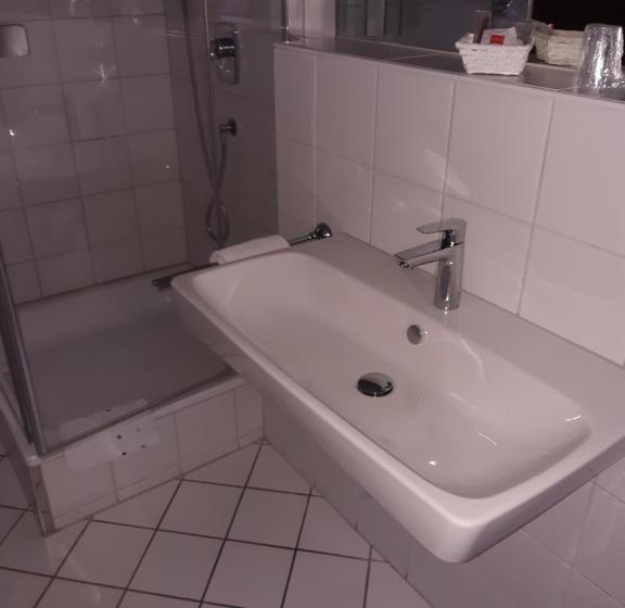 חדר סטנדרט לארבעה, Haus Appelberg