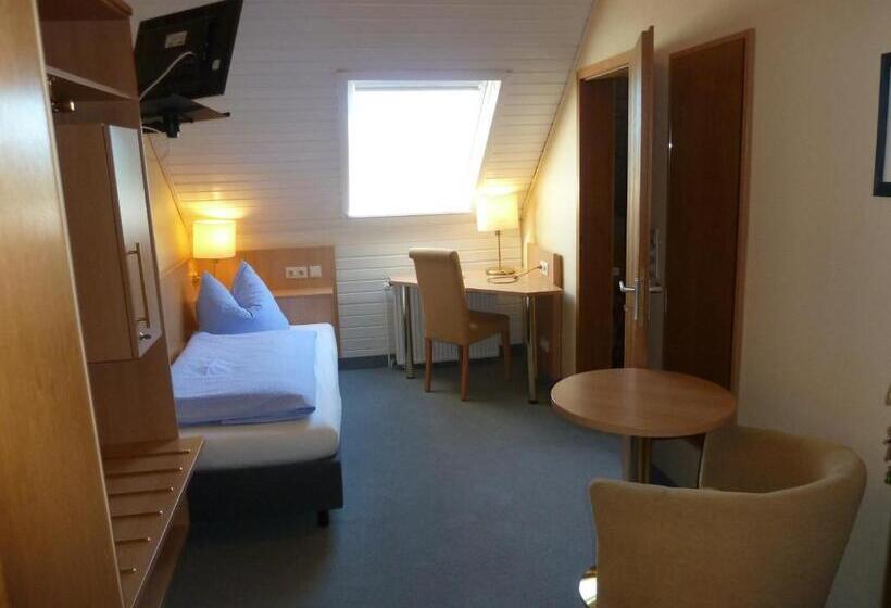 스탠다드 싱글 룸, Kiekenstein