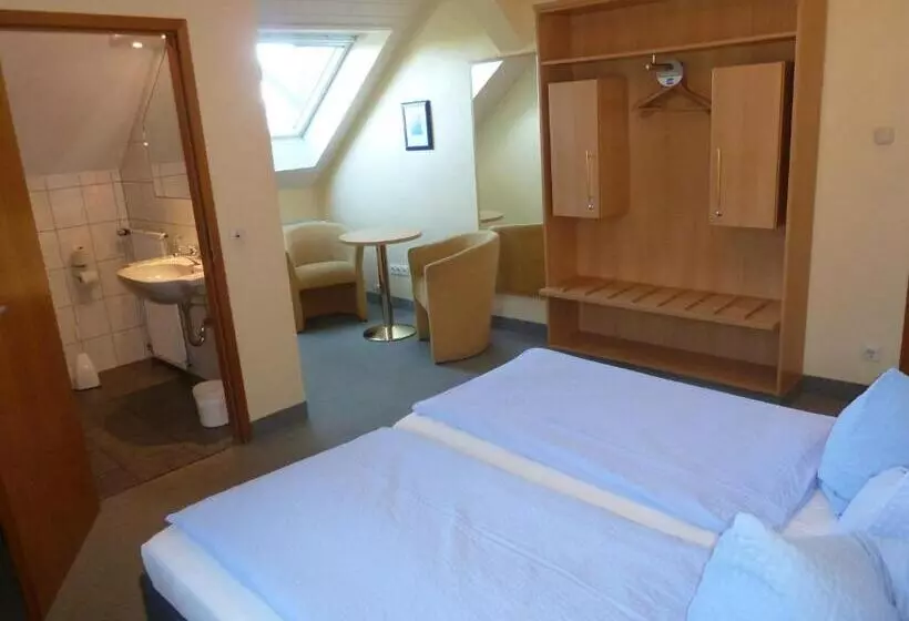 Standard Room, Kiekenstein