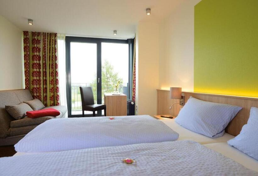 Classic room with balcony, Kiekenstein