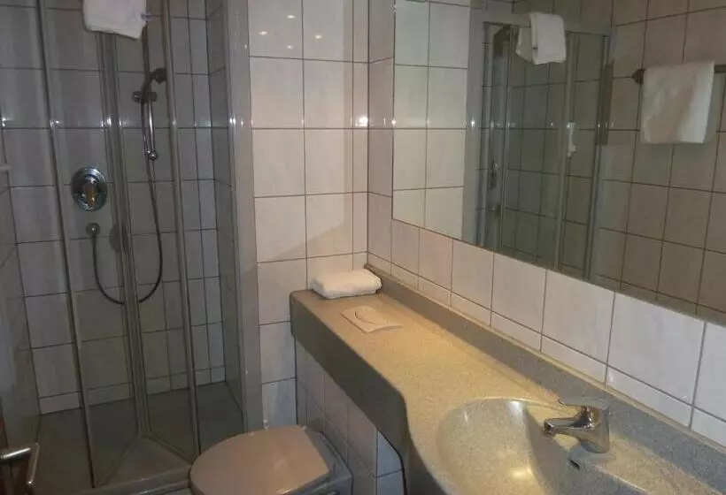 Standard Room King Size Bed, Kiekenstein