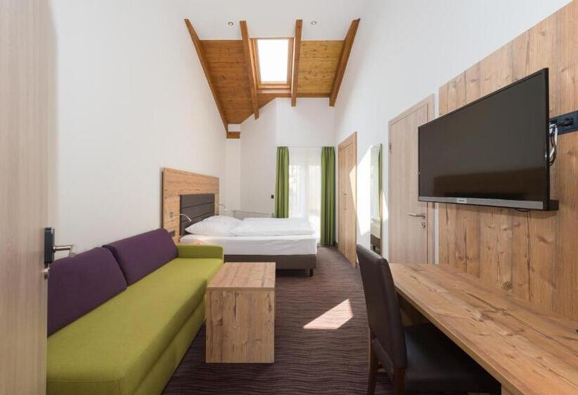 Номер Superior, Schneider