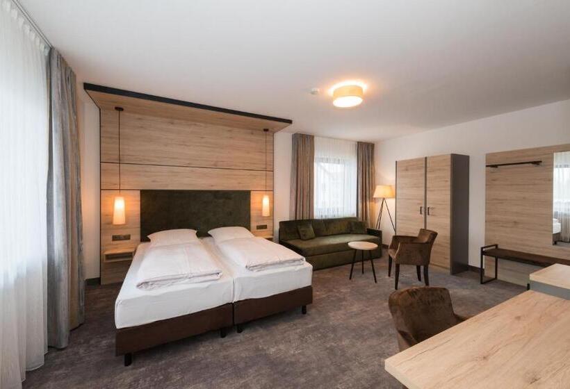 Семейный Номер Deluxe, Schneider