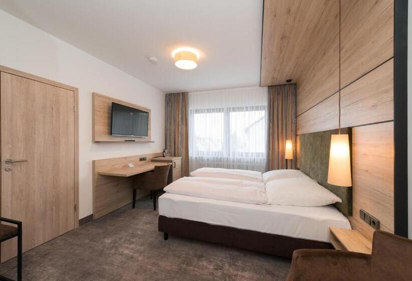 Номер Deluxe, Schneider