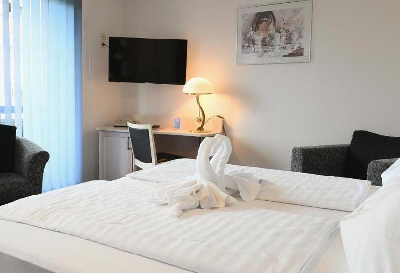 غرفة قياسية, Scirocco