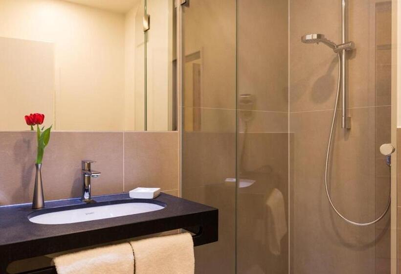 スタンダードインサイドビュールーム, Seehof