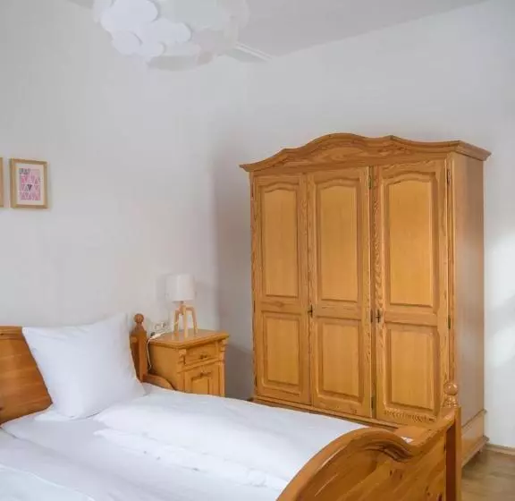 ファミリールーム, B&b Steinasäge
