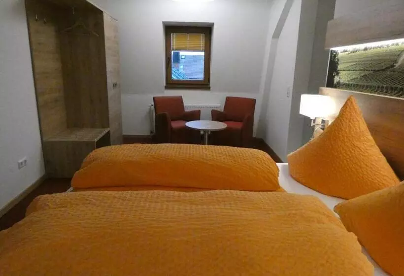 スタンダード４人部屋, Gasthof Engel