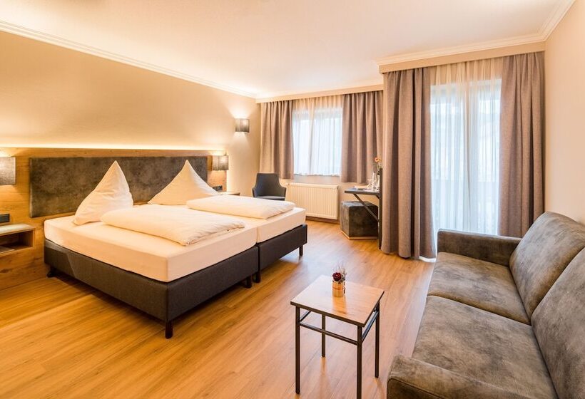 Quarto Triplo Estandar, Gasthof Huber