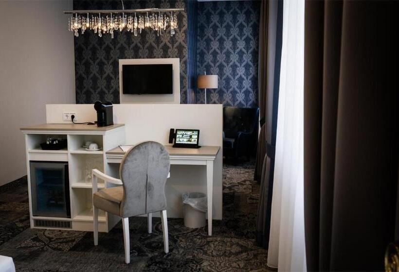 Люкс, Schlosshotel Bad Neustadt