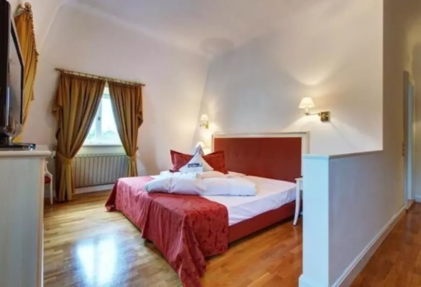 スタンダードルーム, Schlosshotel Bad Neustadt