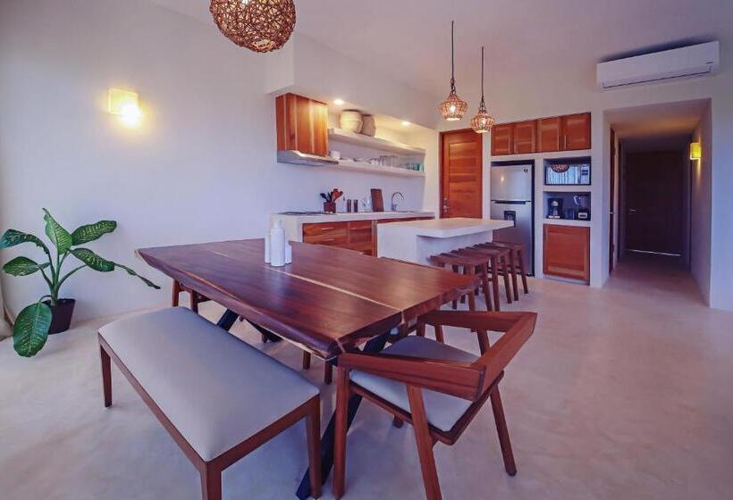 סוויטת ג'וניור עם מרפסת, Casa Astral Luxury