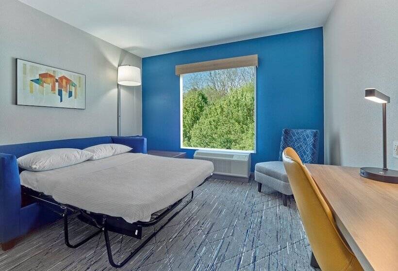 Люкс, Holiday Inn Express Huntsville Space Center, An Ihg