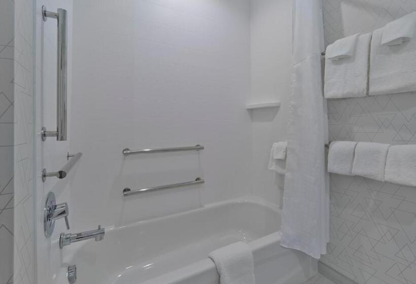 프리미엄 룸, Holiday Inn Express   Huntsville Space Center, An Ihg