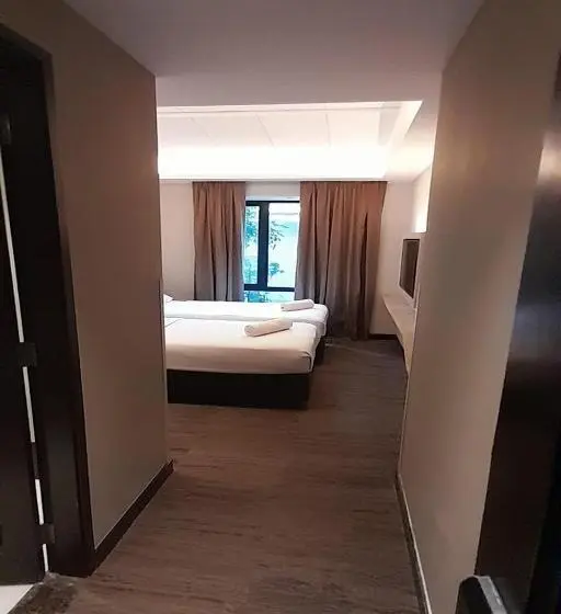 اتاق سوپریور, Lion Peak Hotel Hamilton
