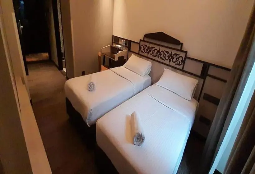 اتاق سوپریور, Lion Peak Hotel Hamilton