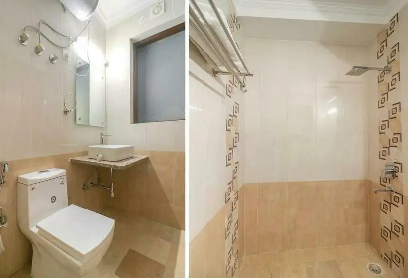 トリプルクラシックルーム, Collection O Comfort Residency Near Artemis Hospital