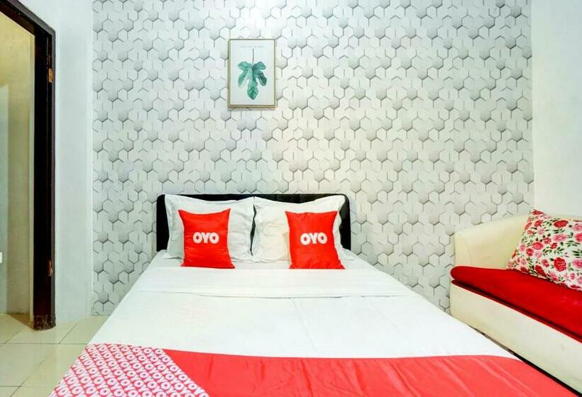 标准间, Reddoorz Near Plaza Araya Malang