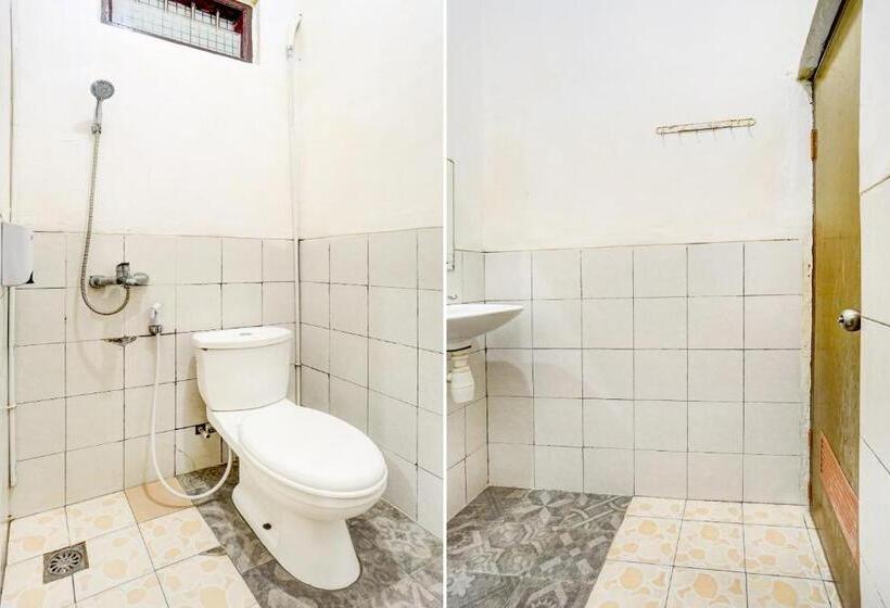 标准间, Reddoorz Near Plaza Araya Malang