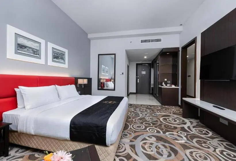 اتاق سوپریور با تخت بزرگ, Raia Hotel & Convention Centre Kuching