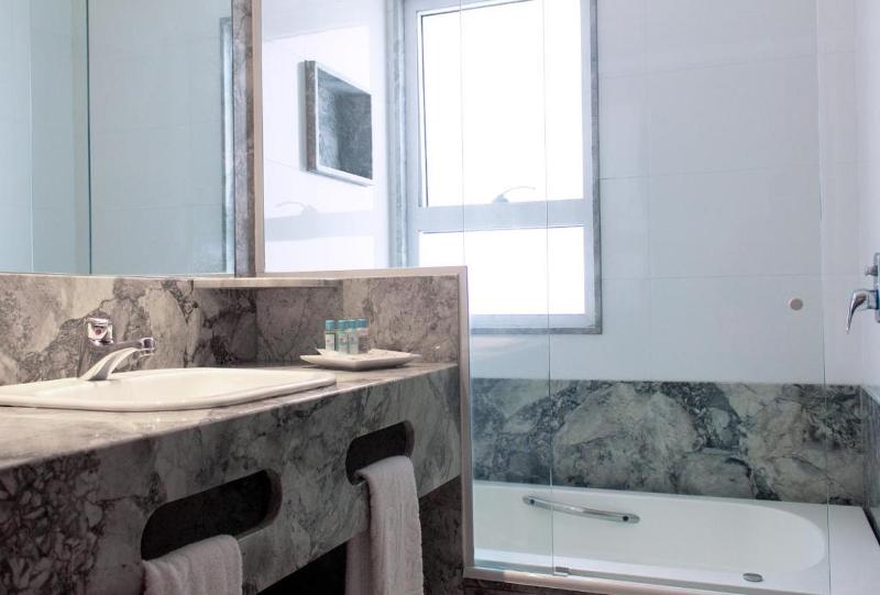 Номер Superior, Raia Hotel & Convention Centre Kuching