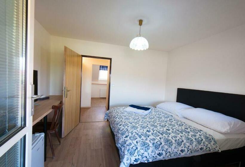 4인용 스탠다드 룸, Penzion Posada