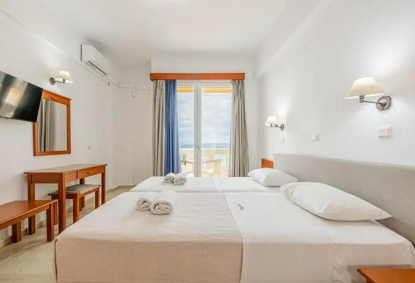 Deluxe Suite Sea View, Niros Beachfront Apart