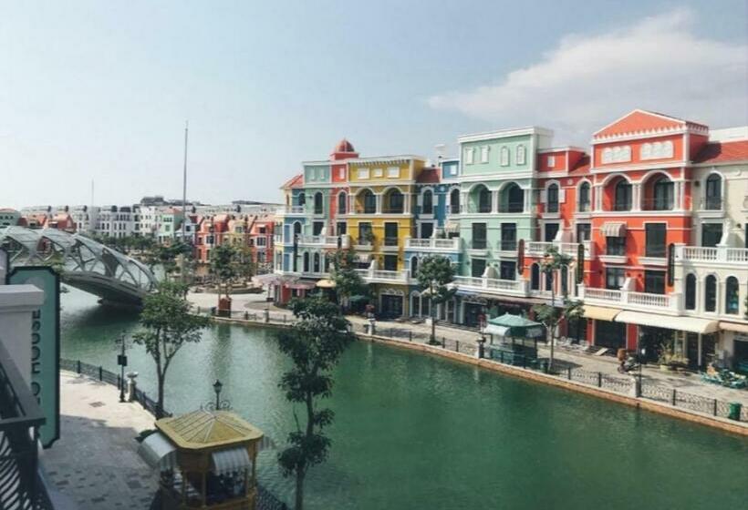 اتاق استاندارد چهار تخته, Galaxy Homestay