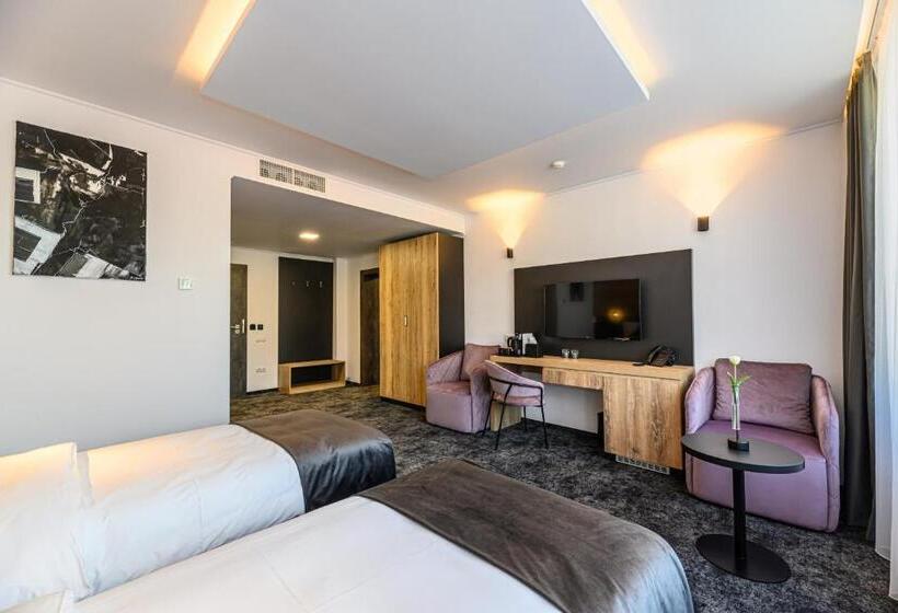 Апартаменты Superior 1 Спальня, B The