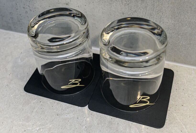 Номер бизнес-класса, B The