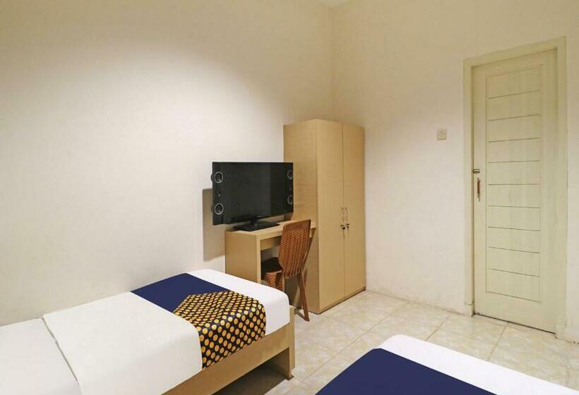 スタンダードルーム, Spot On 91504 De Vila Ungu Syariah