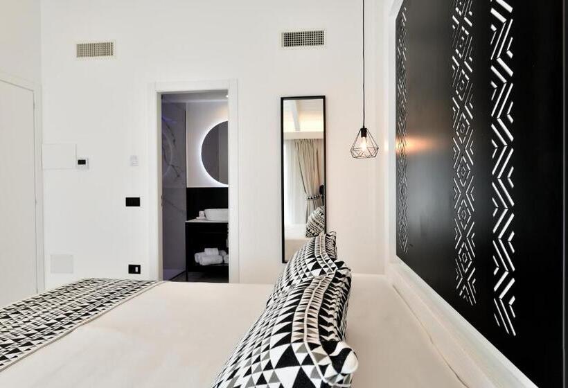 اتاق لوکس با تخت بزرگ, Cara A Bentu   Charming Rooms