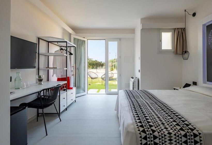 חדר משפחתי נוף לגינה, Cara A Bentu   Charming Rooms