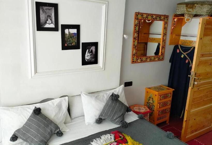 غرفة قياسية, Riad Otos Views