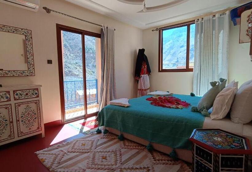 Номер Стандарт с Балконом, Riad Otos Views
