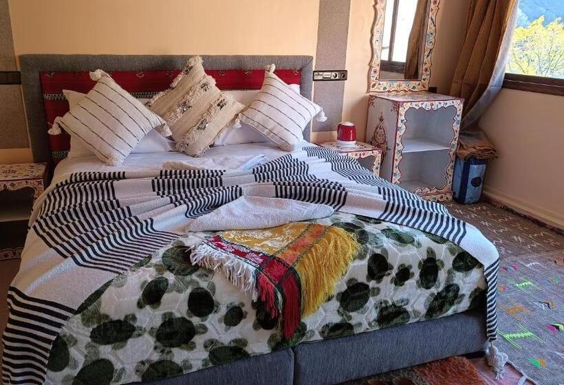Полулюкс Вид на Горы, Riad Otos Views