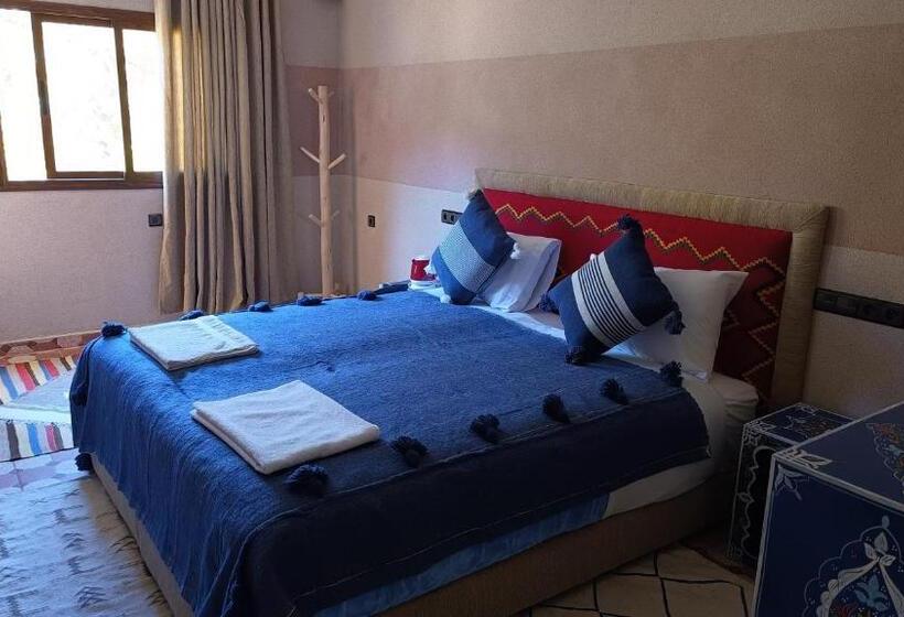 غرفة ديلوكس مزودة بشرفة, Riad Otos Views