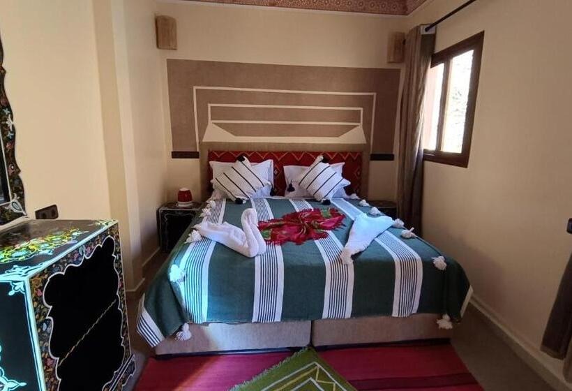 Номер Стандарт с Балконом, Riad Otos Views