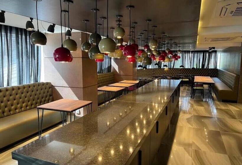 إستديو عائلى, Qs Marista   Studio Alessandra Antonelli   Flat 1708