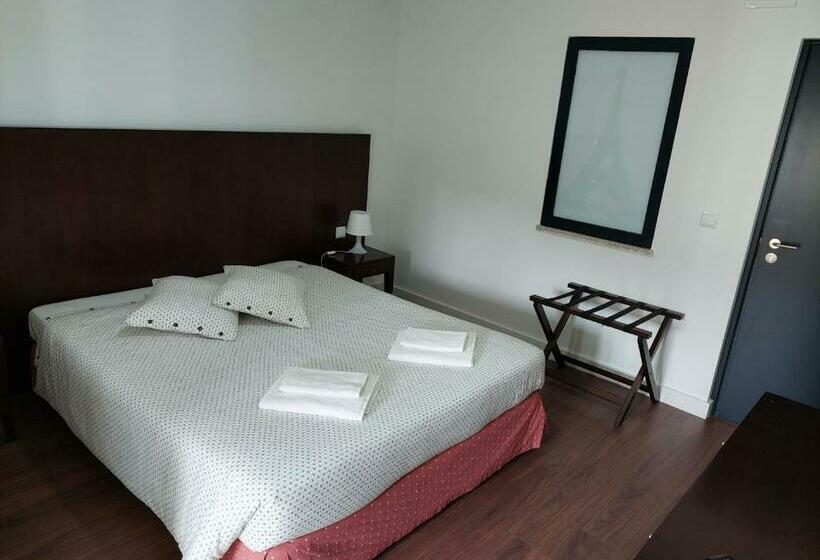 标准间, Casa Dos Remendos   Alojamento Local