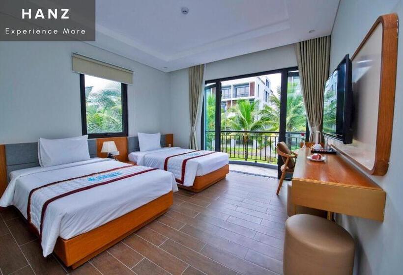 اتاق استاندارد چهارنفره با بالکن, Hanz Seahorse Hotel Phu Quoc