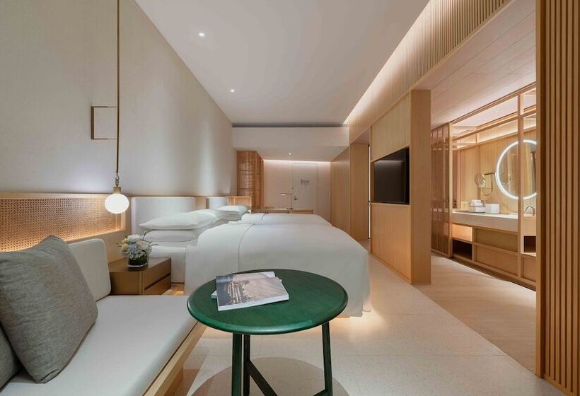 Номер Deluxe Вид на Море, The Taikang Sanya, A Tribute Portfolio Resort